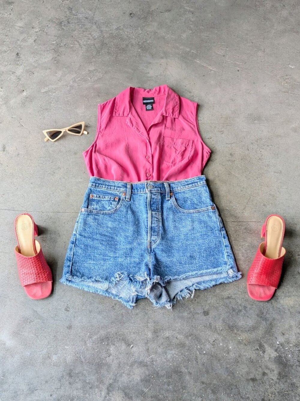 Vintage 90s Notations Hot Pink Silk Sleeveless Button Down Shirt small